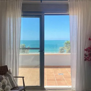 Apartment Atico Al Sol En Primera Linea De Playa, Rota